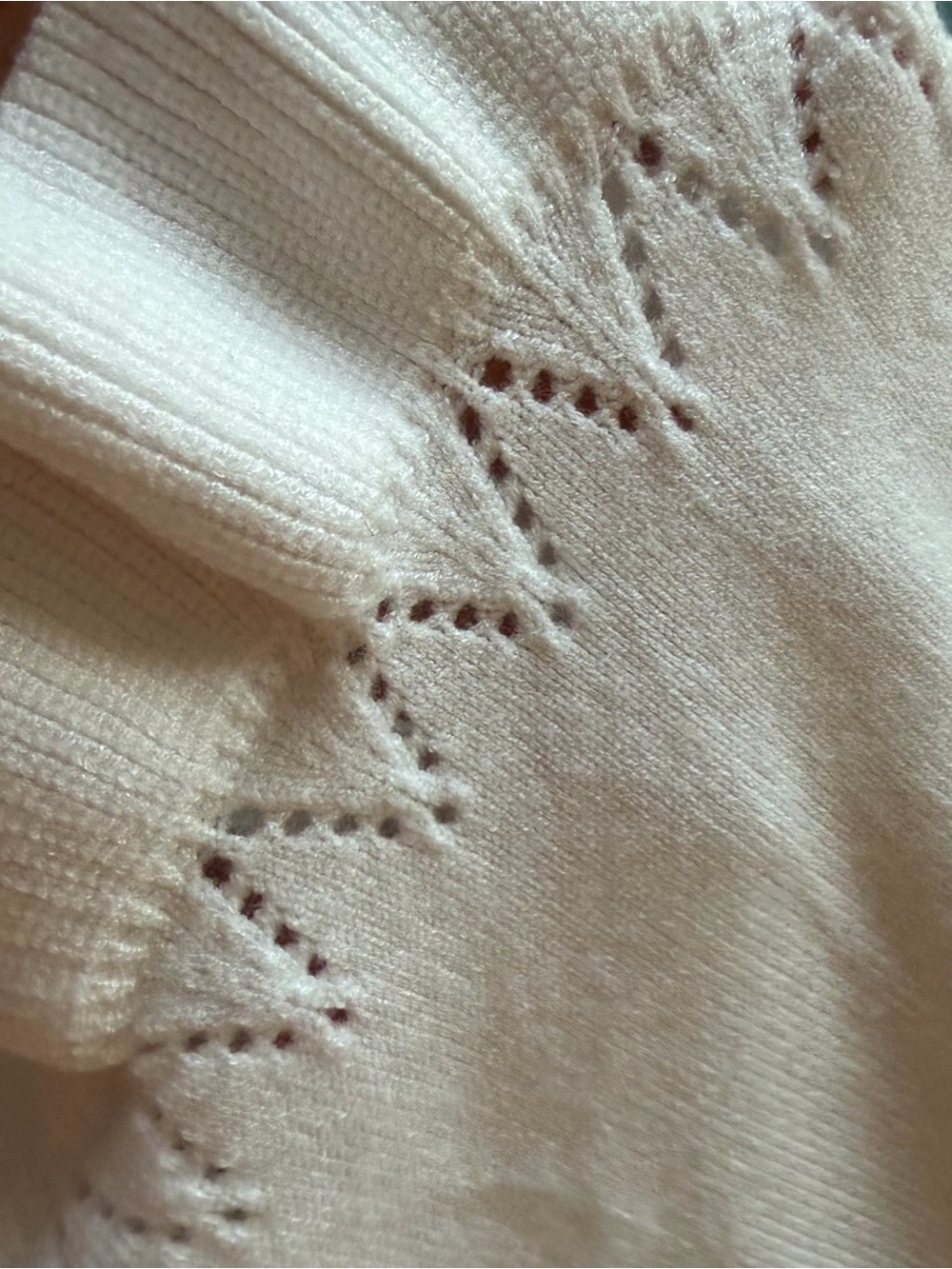 LOFT Cream Ruffled Knit Tank - Picture 3 of 4